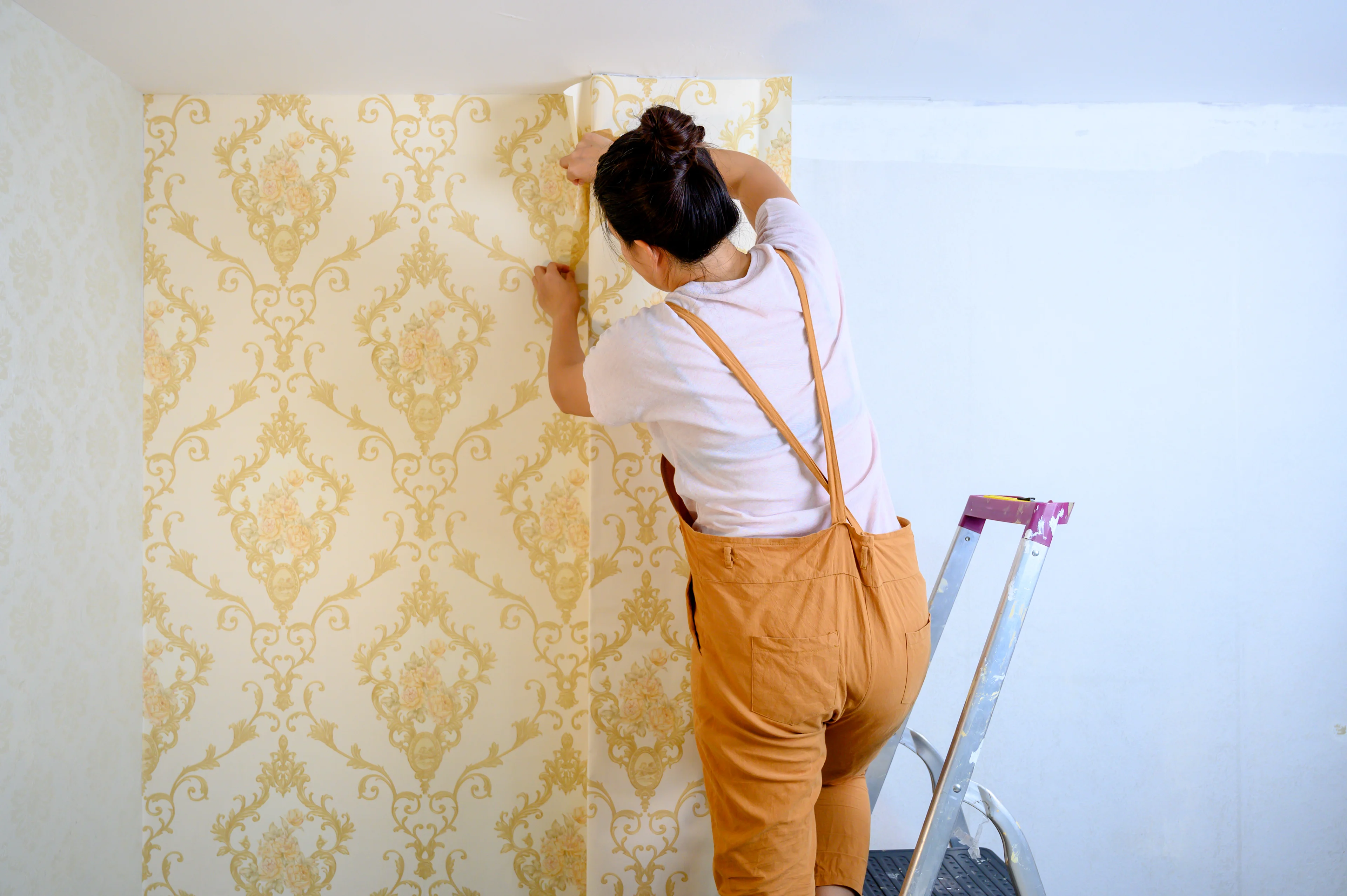 Wallpaper installation project 4