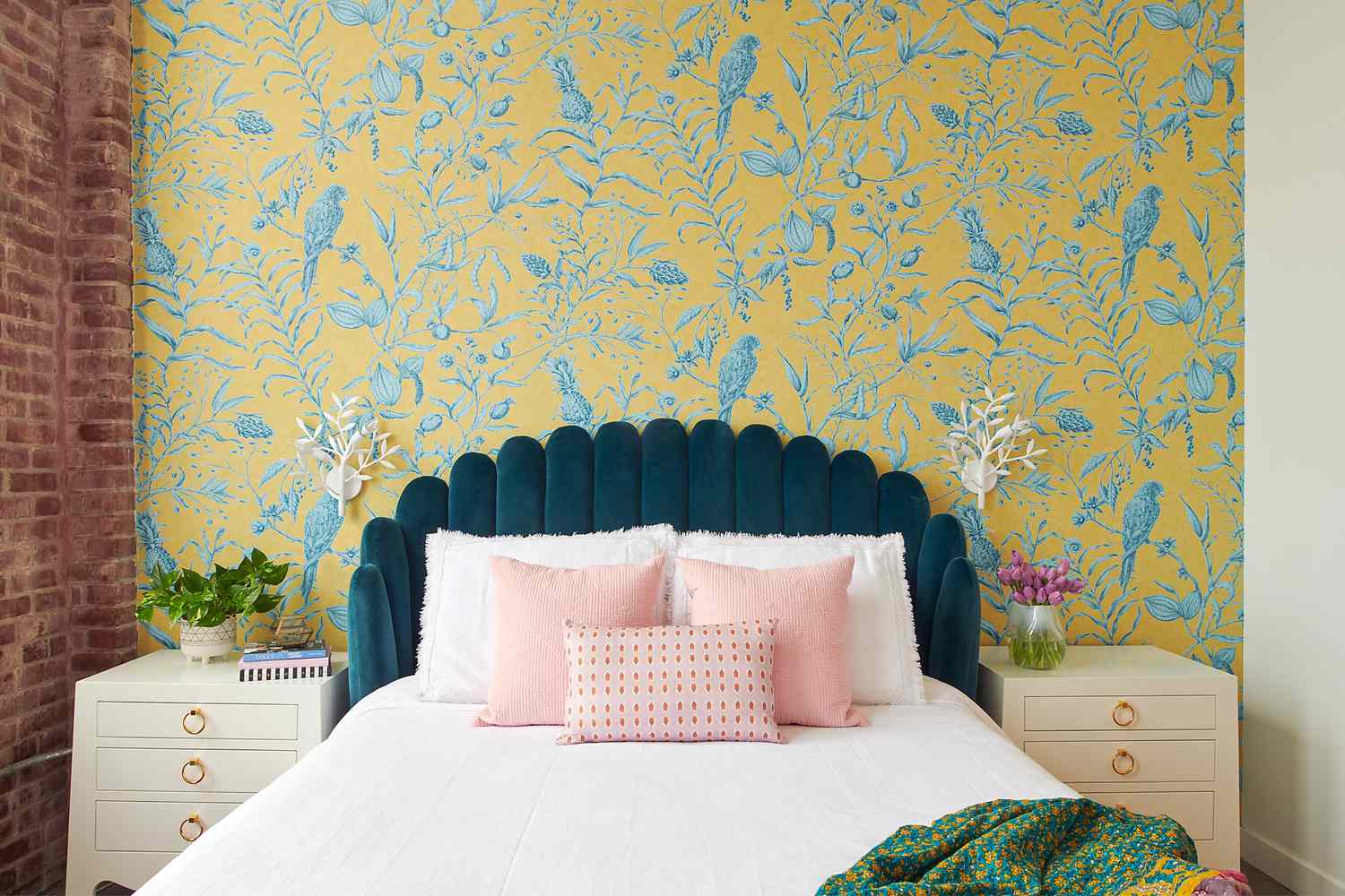 Wallpaper installation project 6