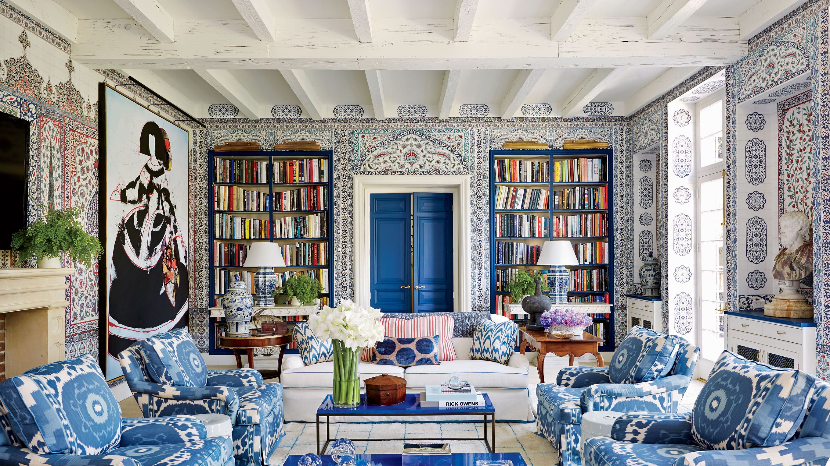 Premium wallpaper installation
